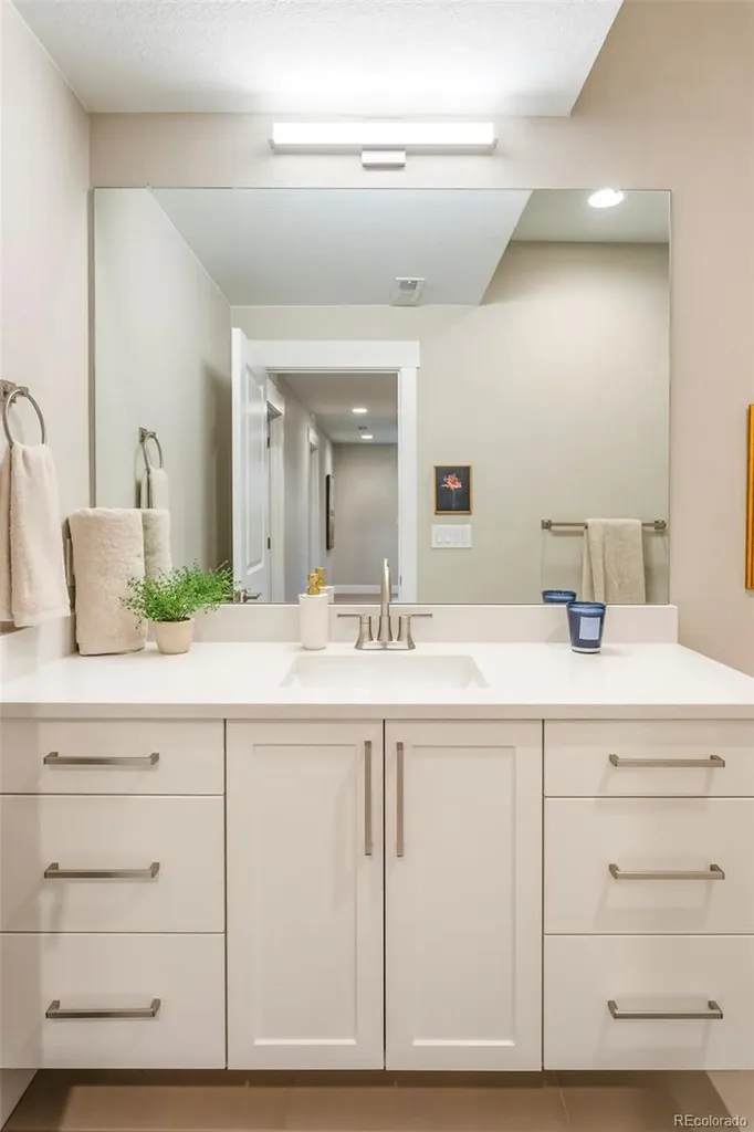 5689 Zuni Court Denver CO 80221