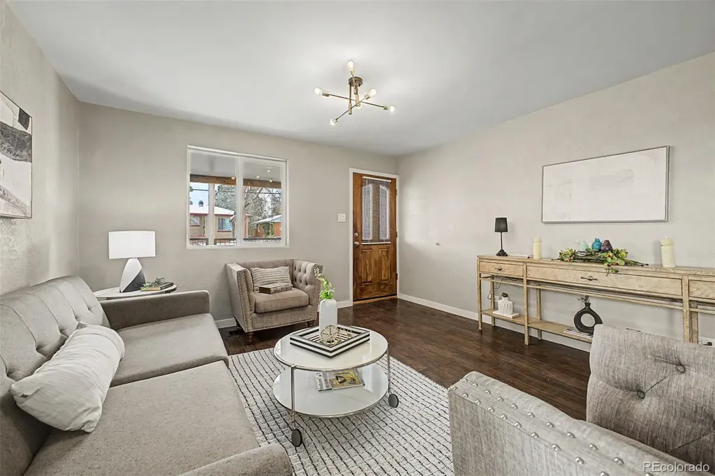 4885 W 11th Avenue Denver CO 80204