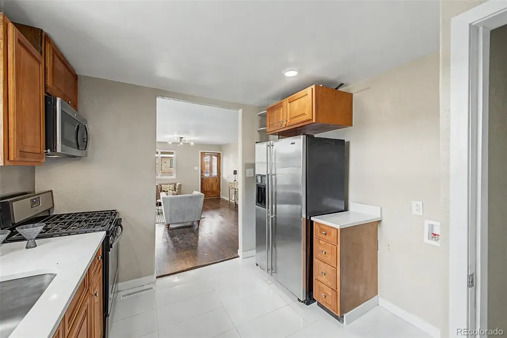 4885 W 11th Avenue Denver CO 80204