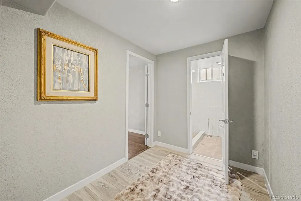 4885 W 11th Avenue Denver CO 80204