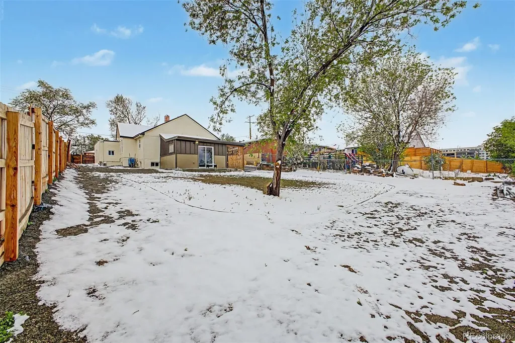 4885 W 11th Avenue Denver CO 80204