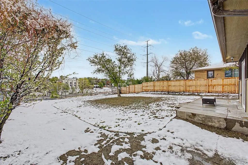 4885 W 11th Avenue Denver CO 80204