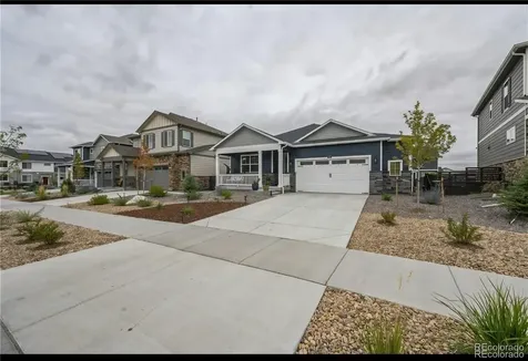 30 N Vandriver Way Aurora CO 80018