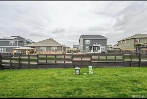30 N Vandriver Way Aurora CO 80018