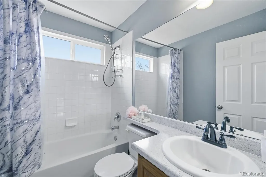 5141 E 116th Avenue Thornton CO 80233