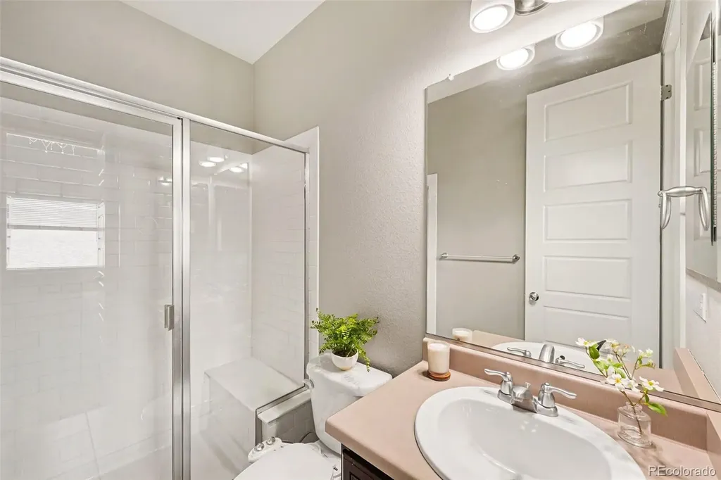 22463 E Union Place Aurora CO 80015