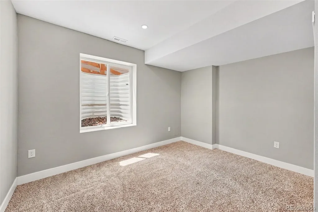 22463 E Union Place Aurora CO 80015