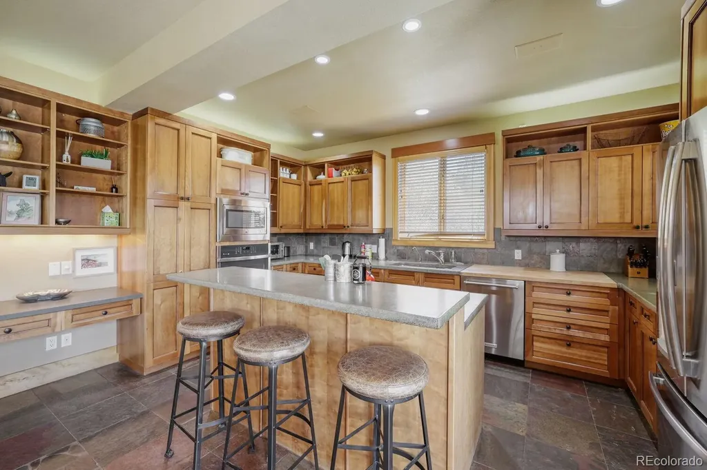 127 Hillside Drive Silverthorne CO 80498