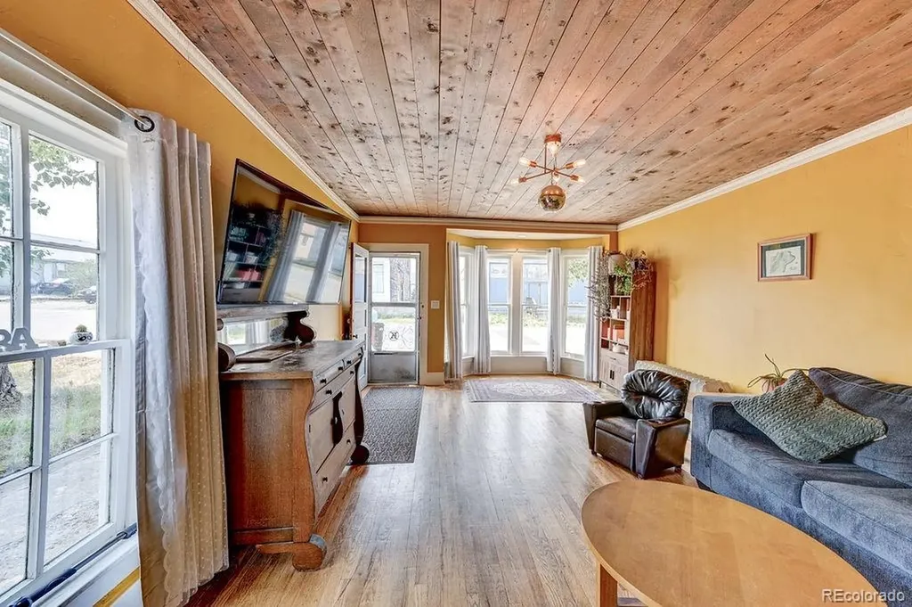 520 Chestnut Street Leadville CO 80461