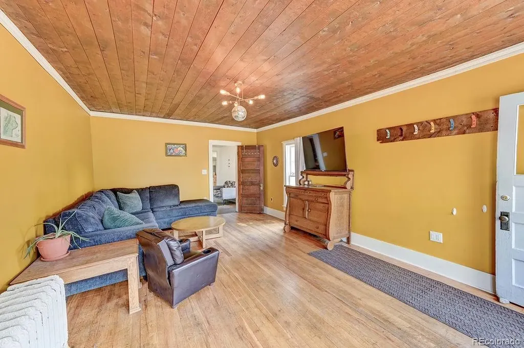520 Chestnut Street Leadville CO 80461