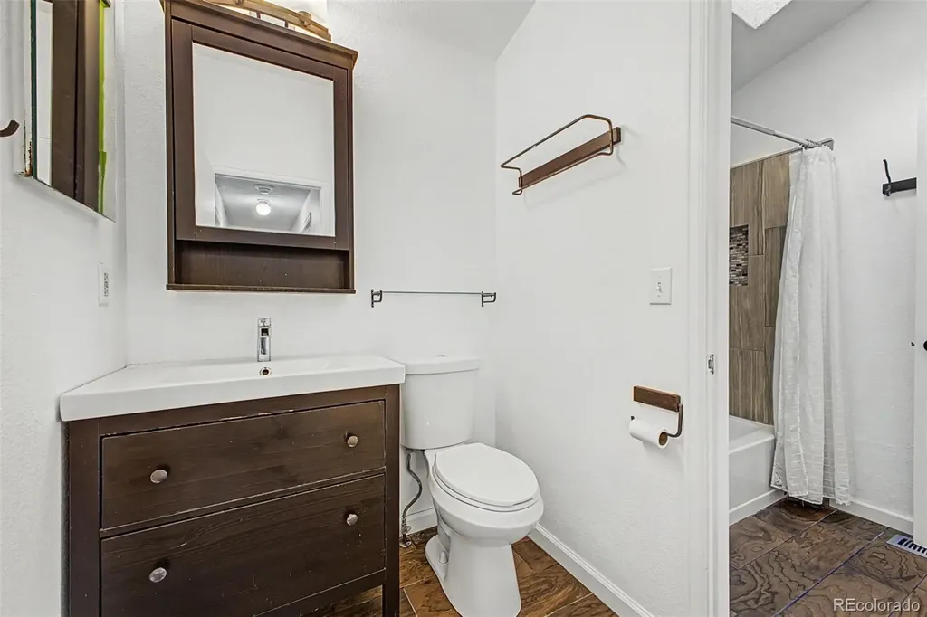 4280 S Halifax Way Aurora CO 80013