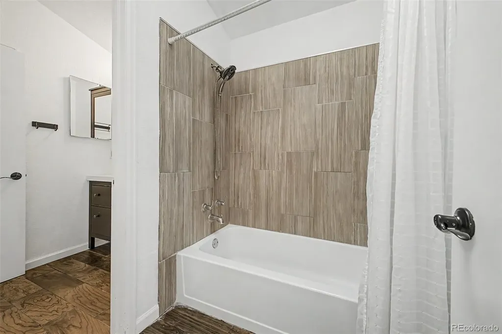 4280 S Halifax Way Aurora CO 80013