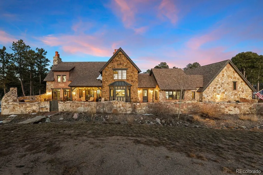 4340 Foxchase Way Colorado Springs CO 80908