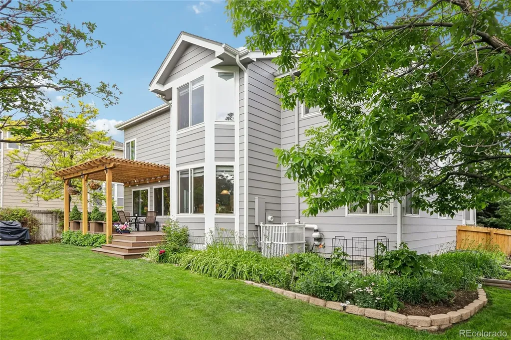 8850 W Long Court Littleton CO 80123