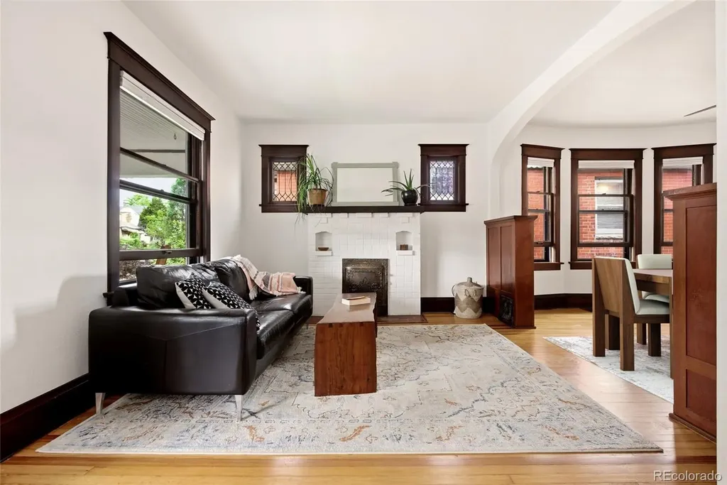 1063 S Clarkson Street Denver CO 80209