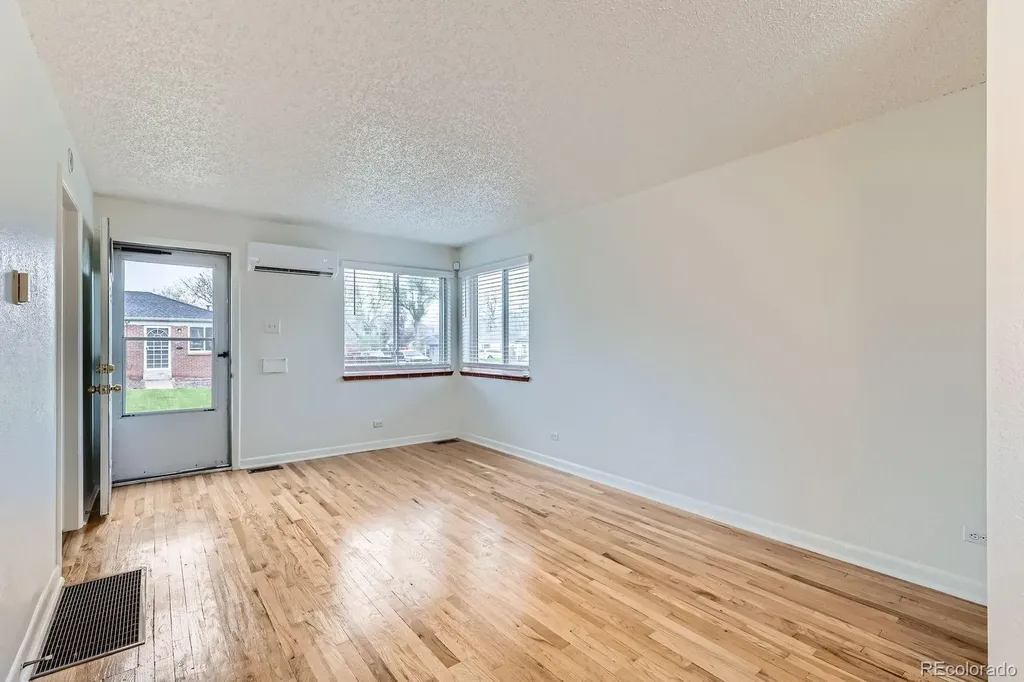 1525 Xenia Street Denver CO 80220