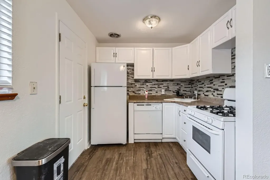 1525 Xenia Street Denver CO 80220