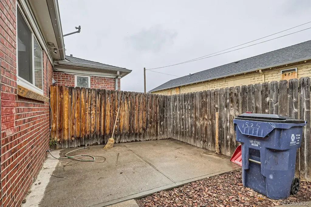 1525 Xenia Street Denver CO 80220