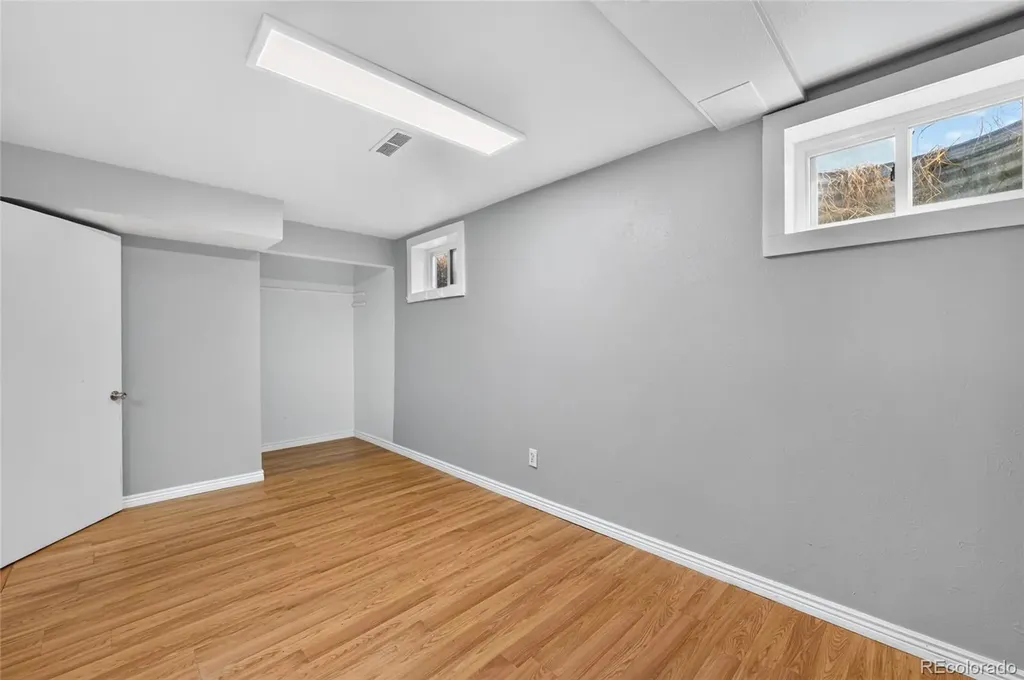 18313 E Crestline Circle Centennial CO 80015