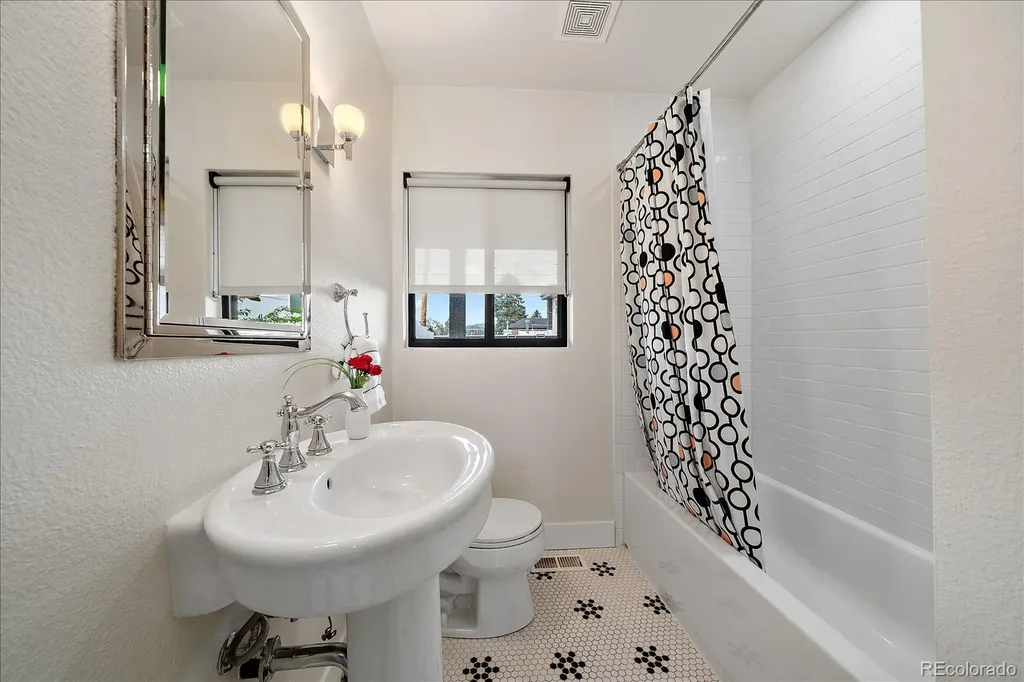 1020 Bonnie Brae Boulevard Denver CO 80209