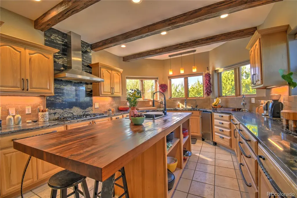 8155 County Road 141 Salida CO 81201