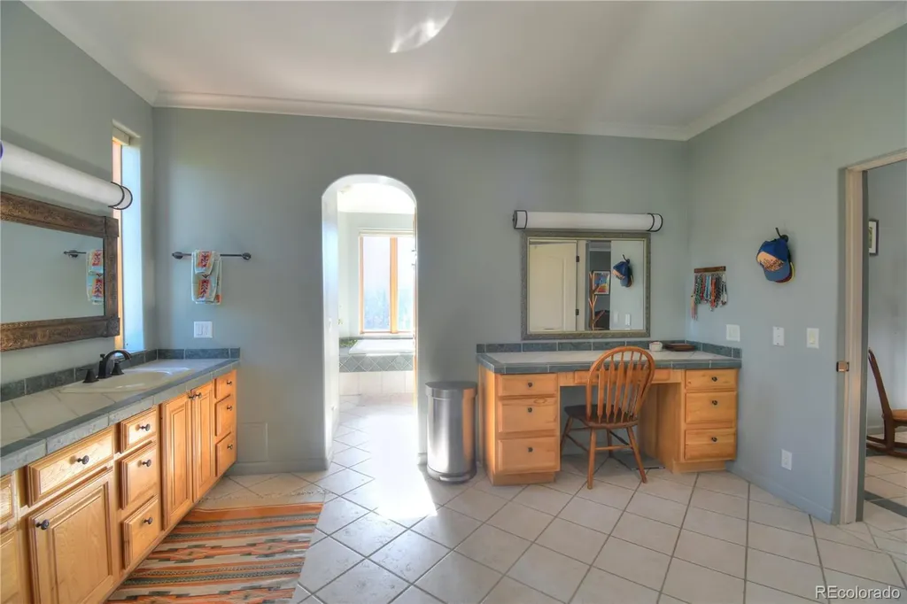 8155 County Road 141 Salida CO 81201