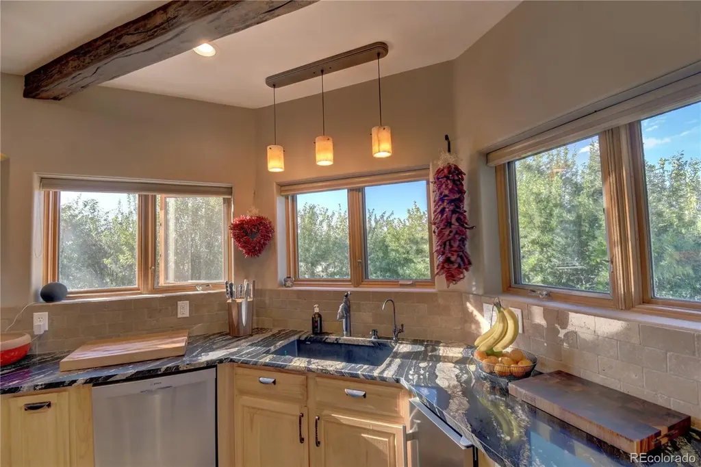 8155 County Road 141 Salida CO 81201