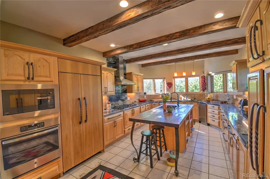 8155 County Road 141 Salida CO 81201