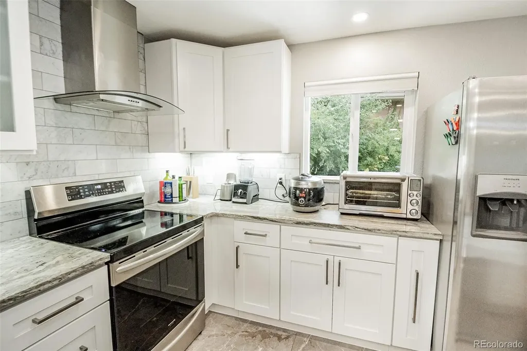 2569 E Cresthill Avenue Centennial CO 80121