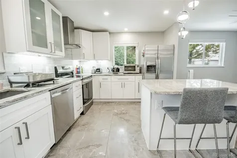 2569 E Cresthill Avenue Centennial CO 80121
