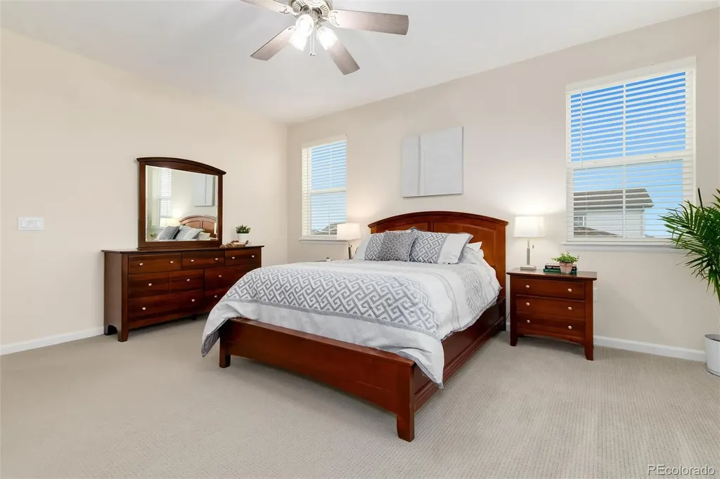 7376 S White Crow Way Aurora CO 80016