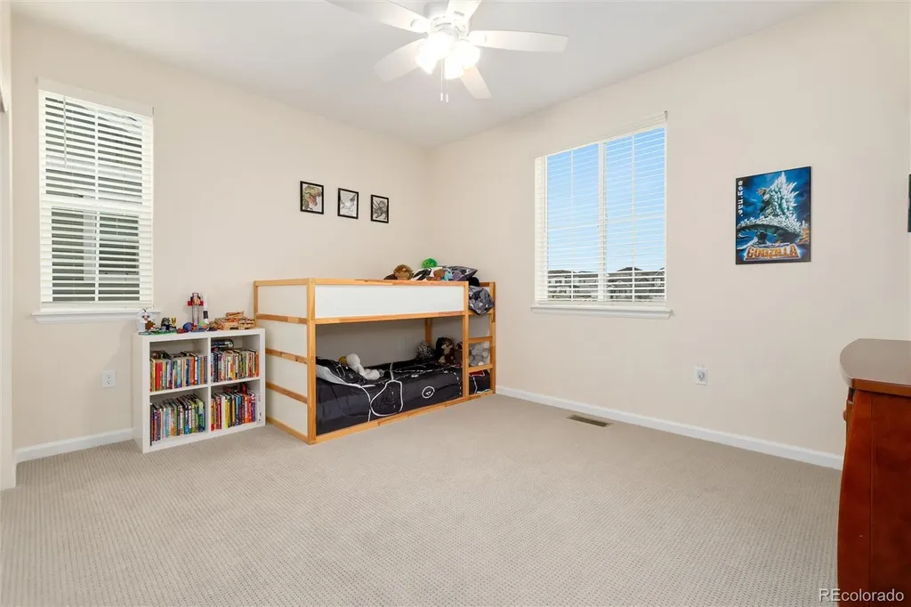 7376 S White Crow Way Aurora CO 80016