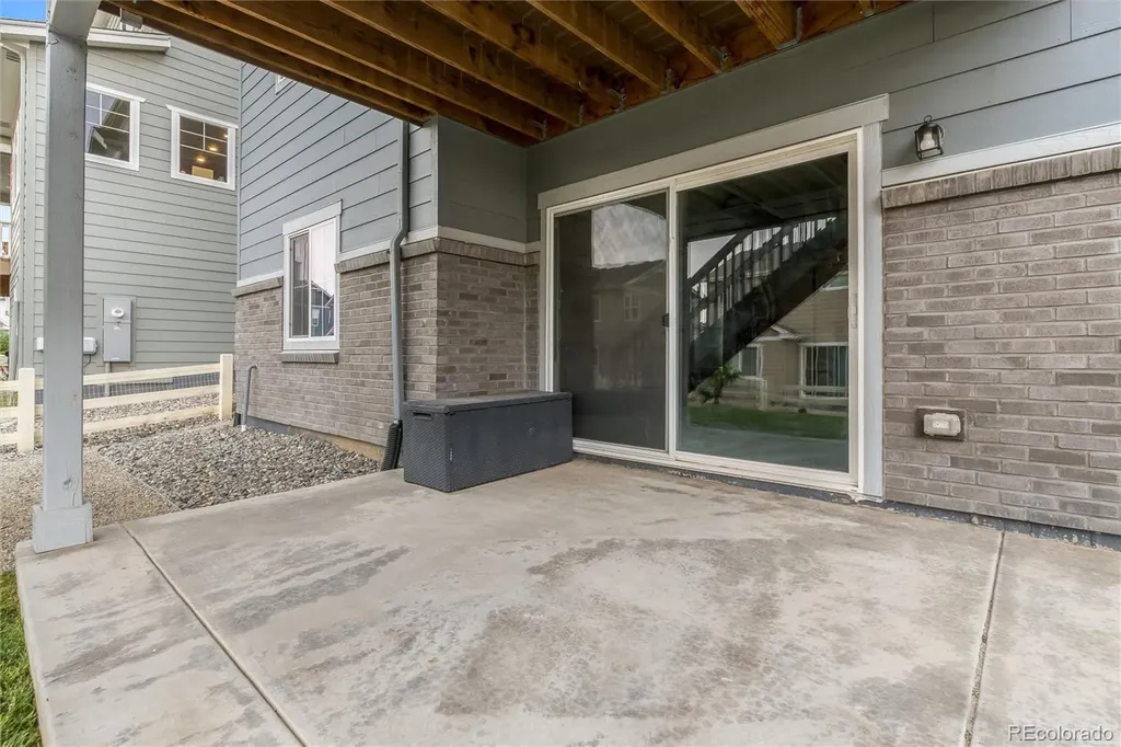 7376 S White Crow Way Aurora CO 80016