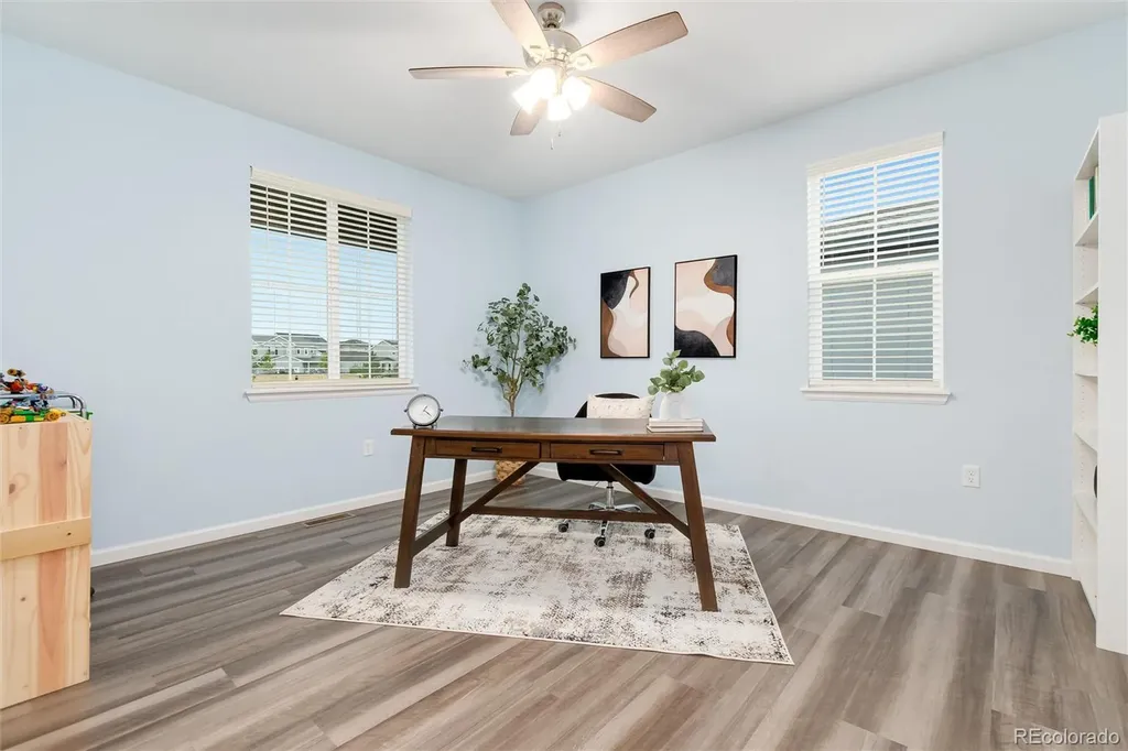 7376 S White Crow Way Aurora CO 80016