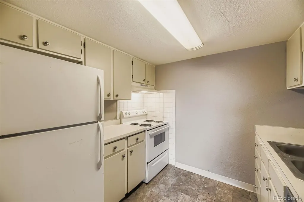 12160 Huron Street Denver CO 80234