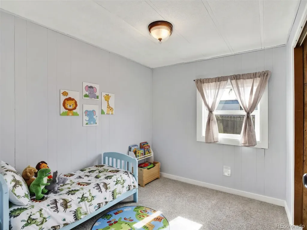 231 Dahlia Street Bennett CO 80102