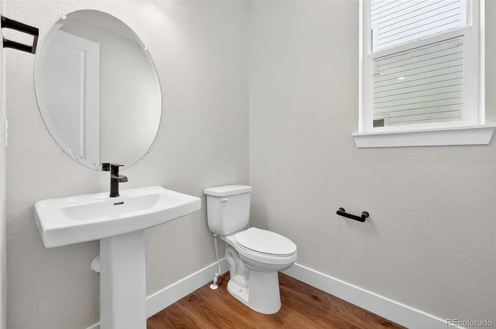 5582 Farrier Point Castle Rock CO 80104
