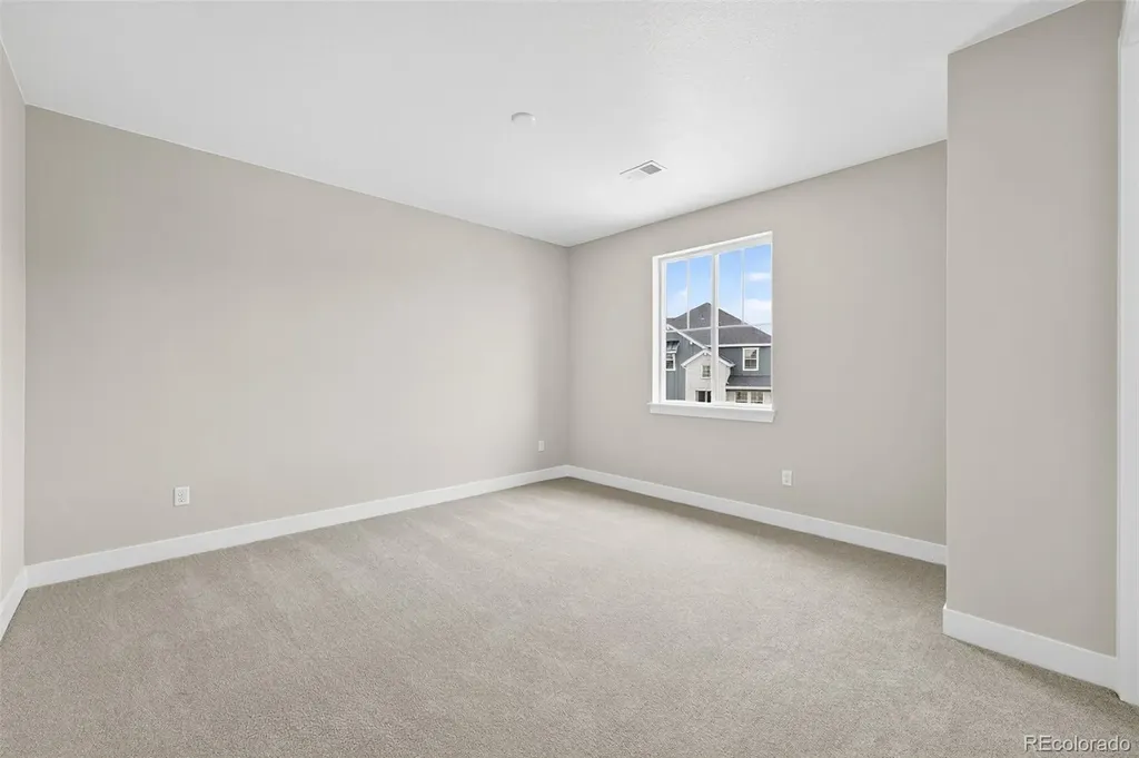 5582 Farrier Point Castle Rock CO 80104
