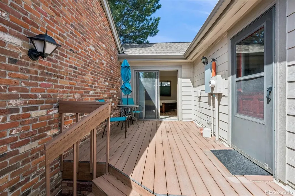 4282 S Fairplay Circle Aurora CO 80014