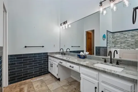 4282 S Fairplay Circle Aurora CO 80014