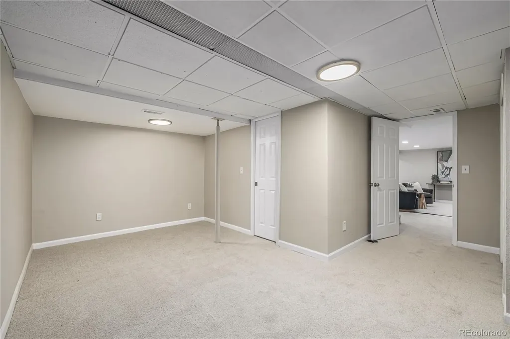 2540 S Jasmine Street Denver CO 80222