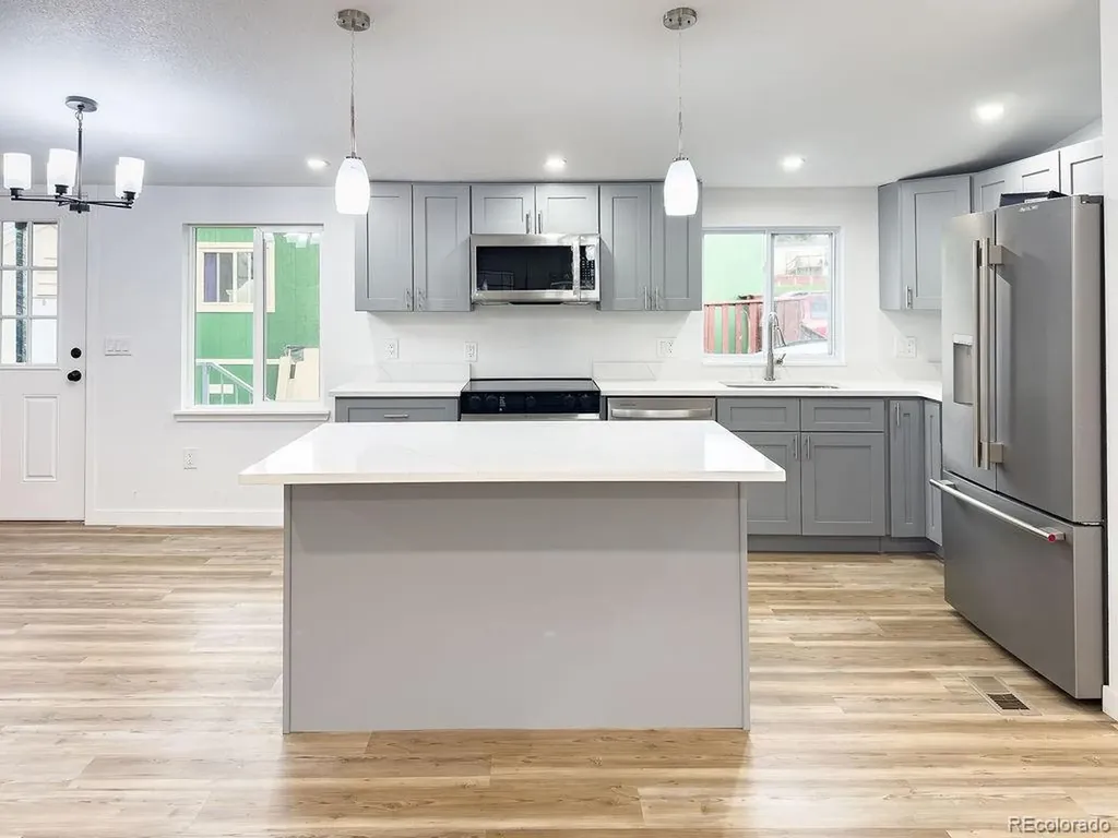 2100 W 100th Avenue Denver CO 80260