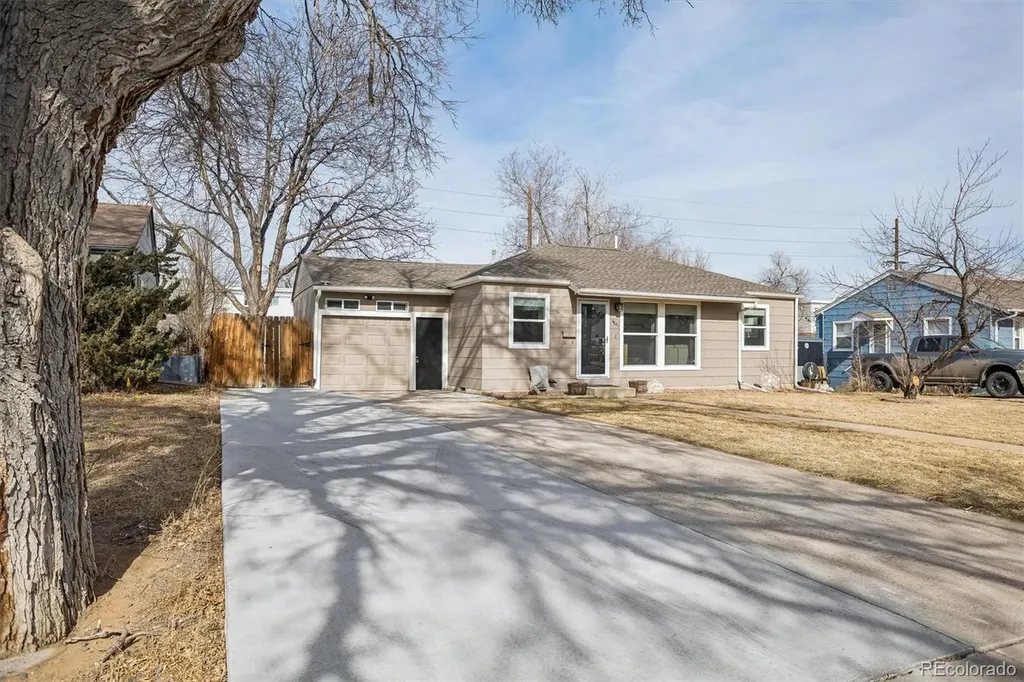 4841 E Missouri Avenue Denver CO 80246