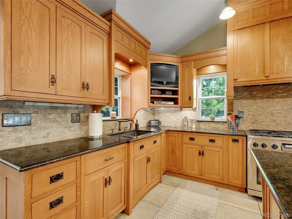 16395 W 54th Avenue Golden CO 80403