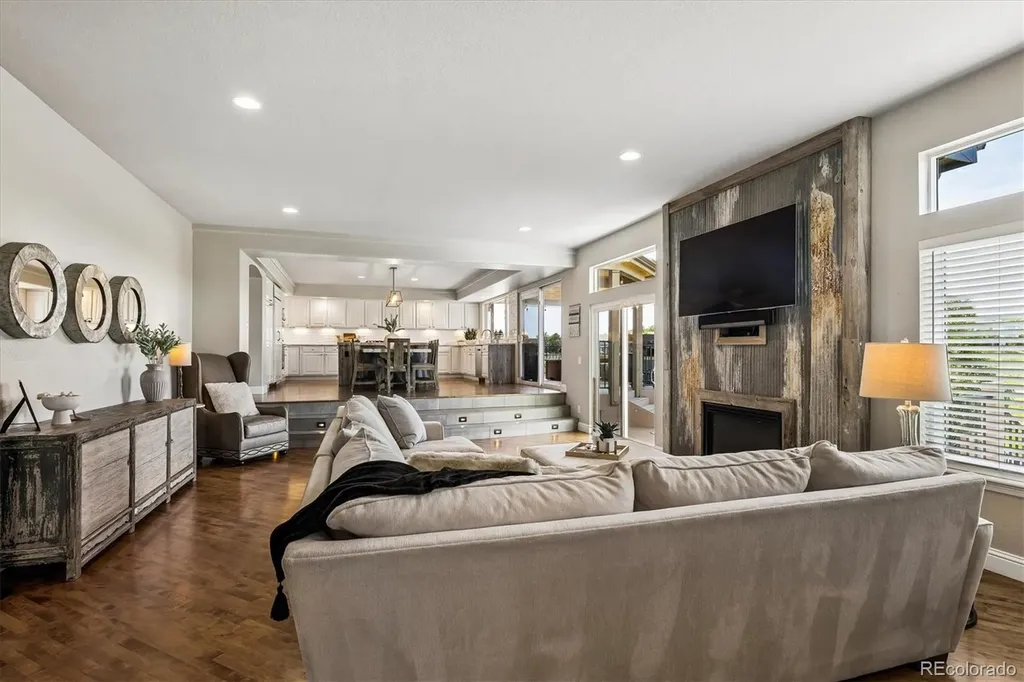 10074 Charissglen Lane Highlands Ranch CO 80126
