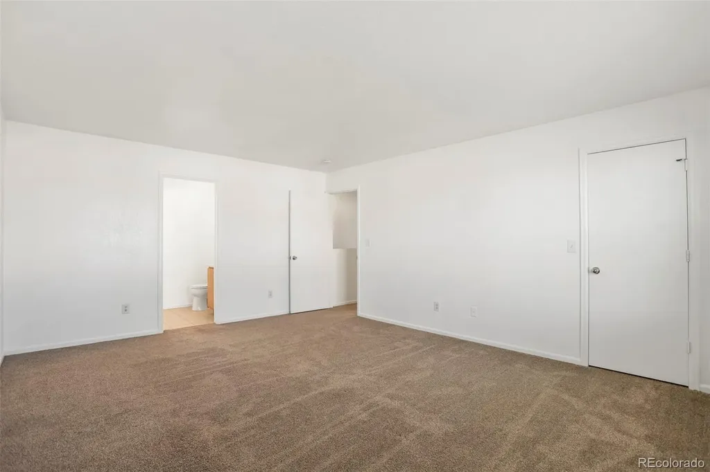 7945 S Kittredge Street Englewood CO 80112