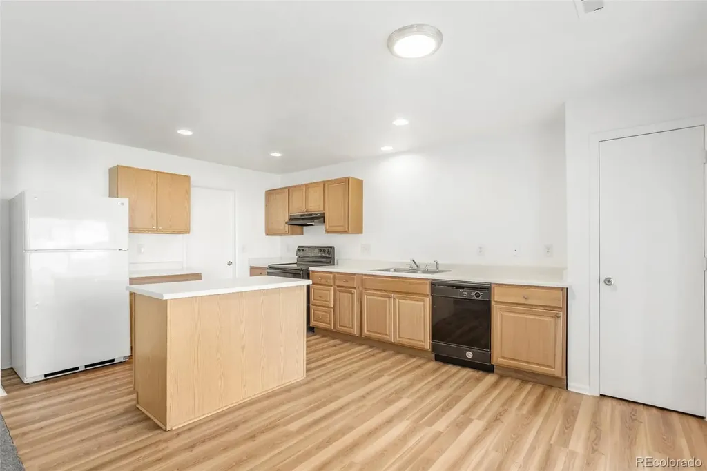 7945 S Kittredge Street Englewood CO 80112