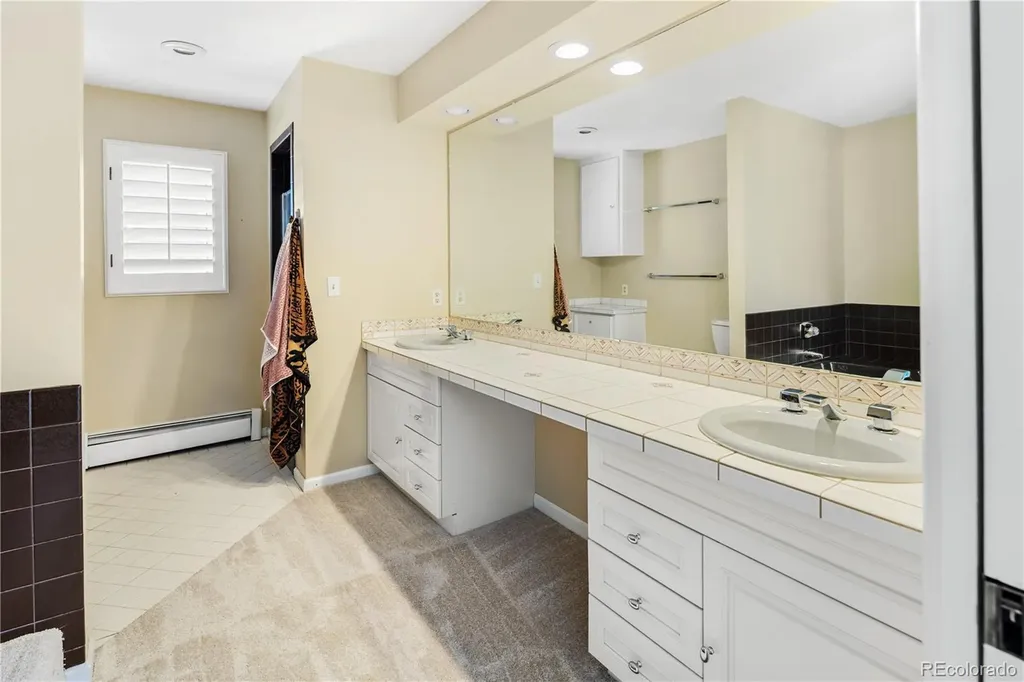 4 Windover Road Littleton CO 80121