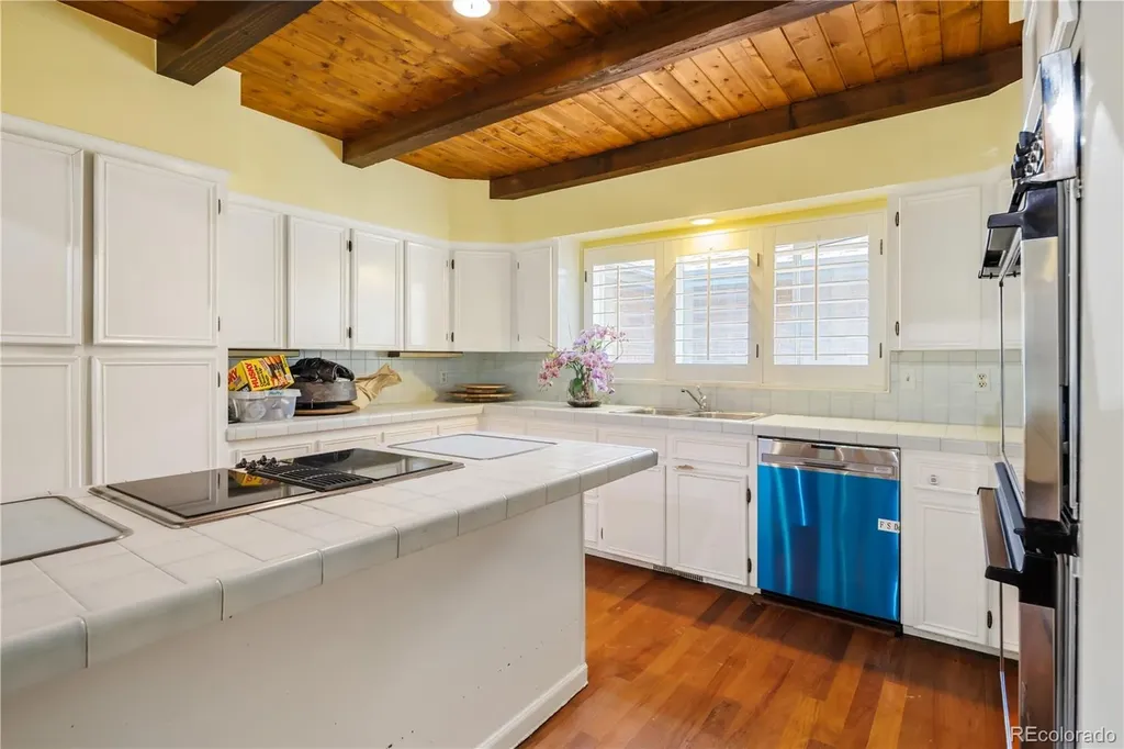 4 Windover Road Littleton CO 80121