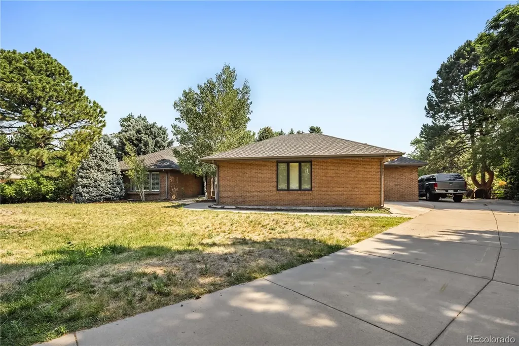 4 Windover Road Littleton CO 80121